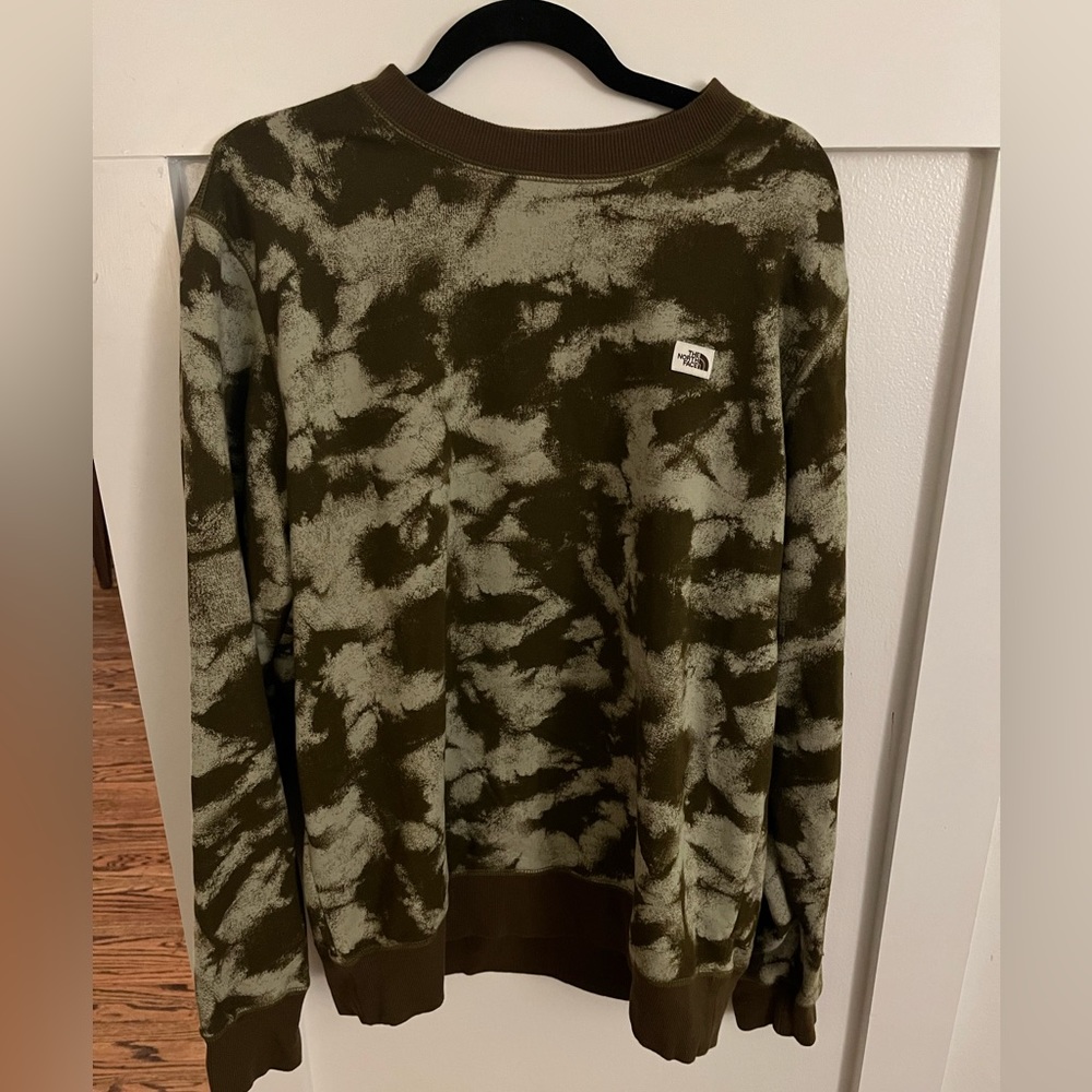 VGUC North Face Sweatshirt Camo L